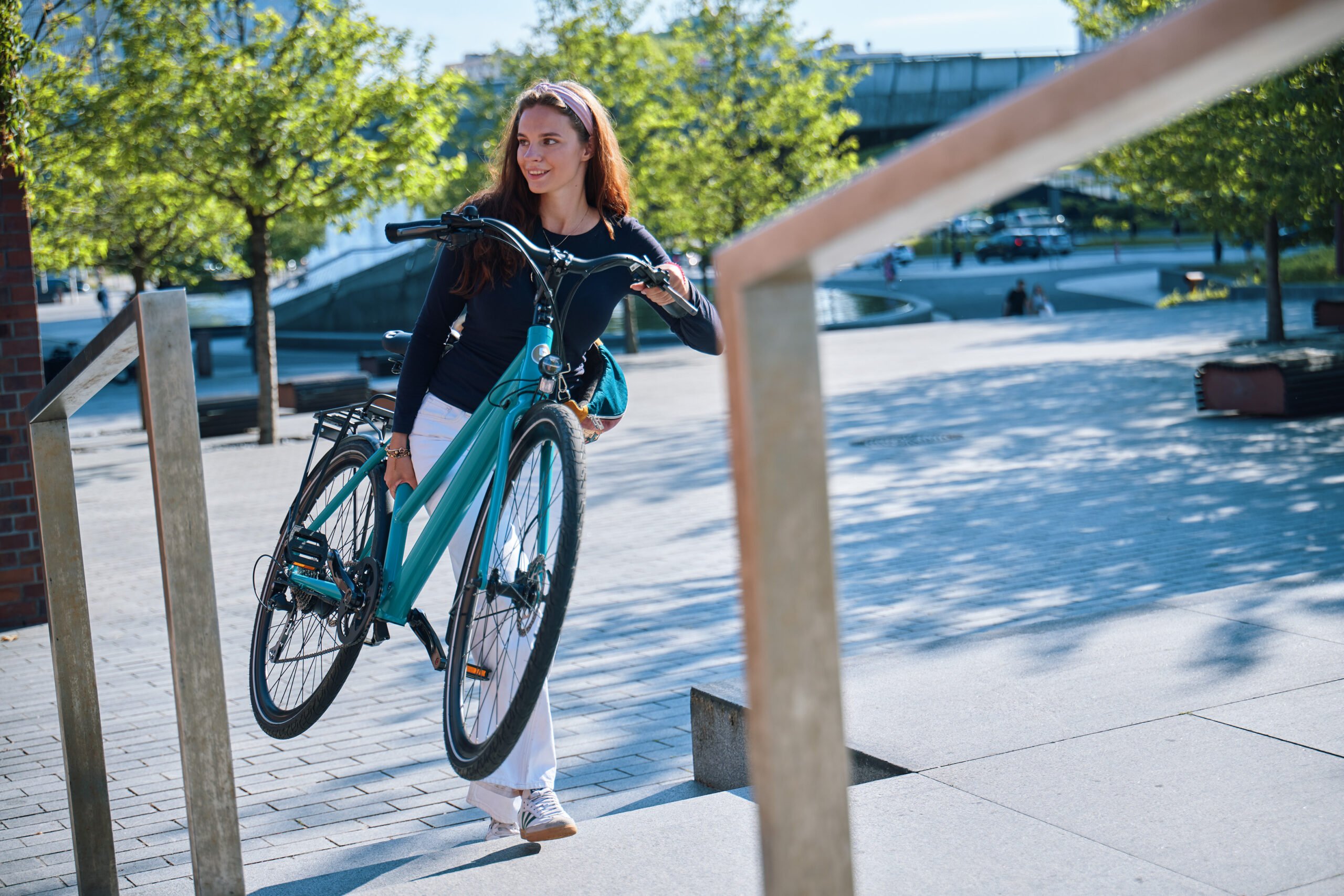 e-bike so light you can carry