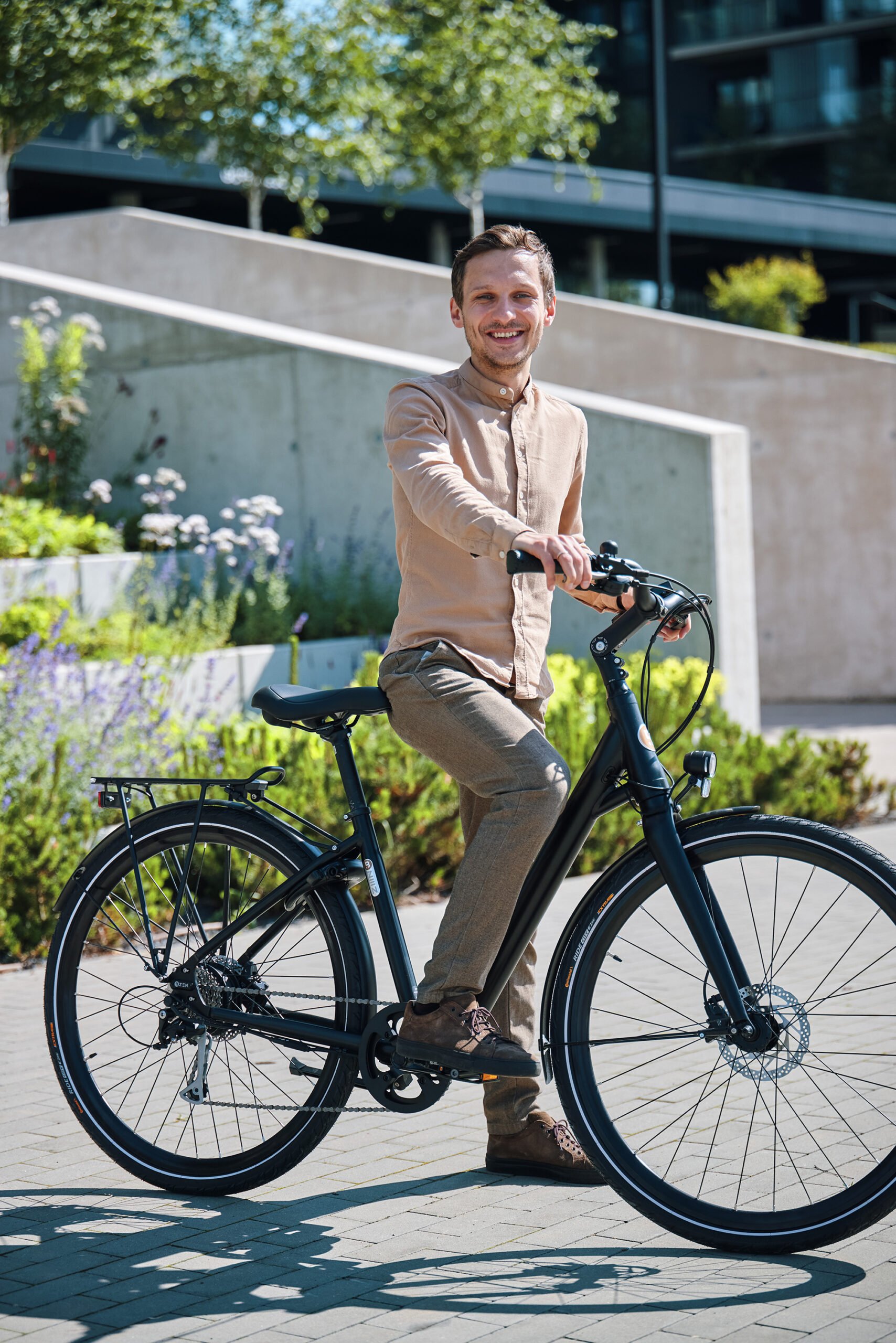 universal e-bike for men and women