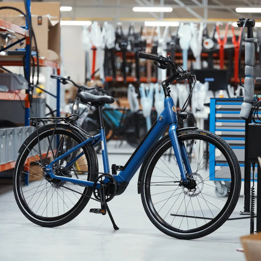 Leichtes Tiefeinsteiger E-Bike von BZEN